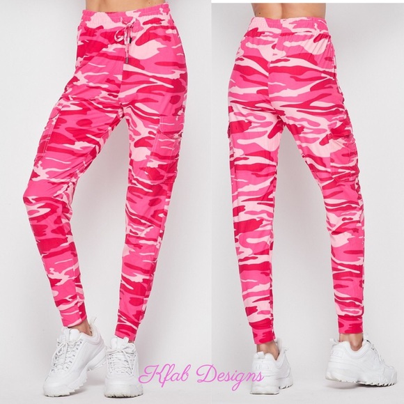 💗LAST 1! Pink Camo Cargo Brushed Joggers! - Picture 3 of 6